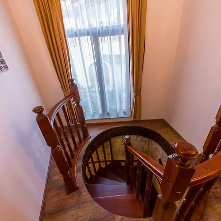 Heraklis Hotel