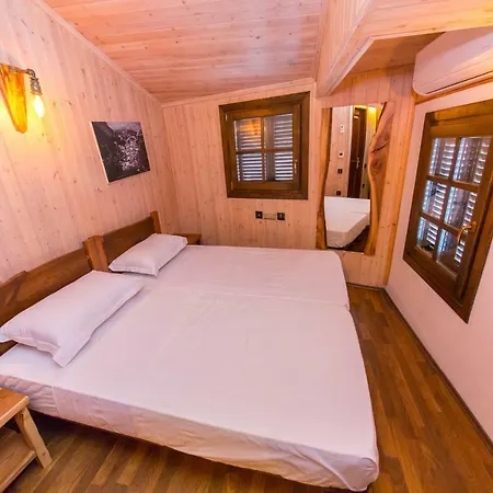 Heraklis 3* Berati
